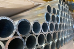 aluminium-tube-stacked-1